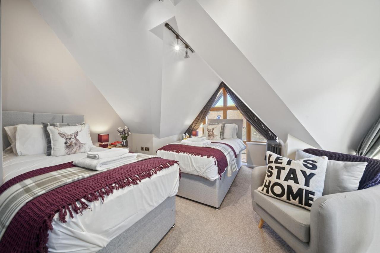 Super Funky Spire View Cottage - Free Gated Parking - Ultra Wifi 坎特伯雷 外观 照片